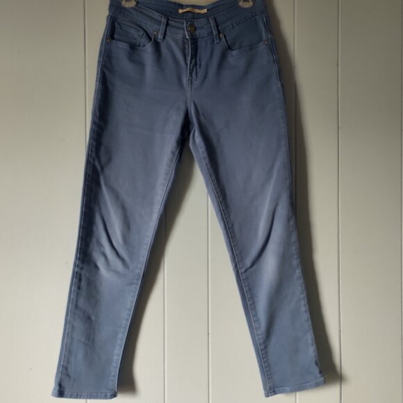 Levi's Midrise Light Blue Skinny Jeans - Picture 4 of 9
